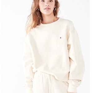 champion reverse weave white crew neck sweatshirt